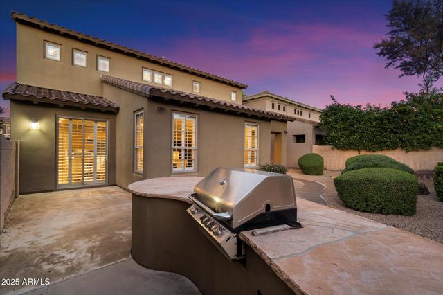 3973 E Hummingbird Lane, Phoenix, AZ 85050