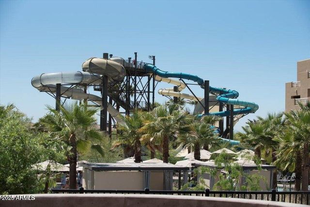 3973 E Hummingbird Lane, Phoenix, AZ 85050