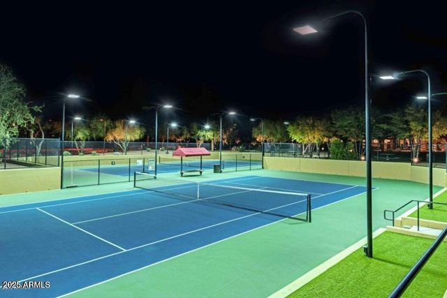 3973 E Hummingbird Lane, Phoenix, AZ 85050