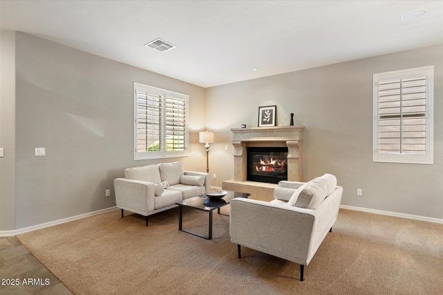 3973 E Hummingbird Lane, Phoenix, AZ 85050