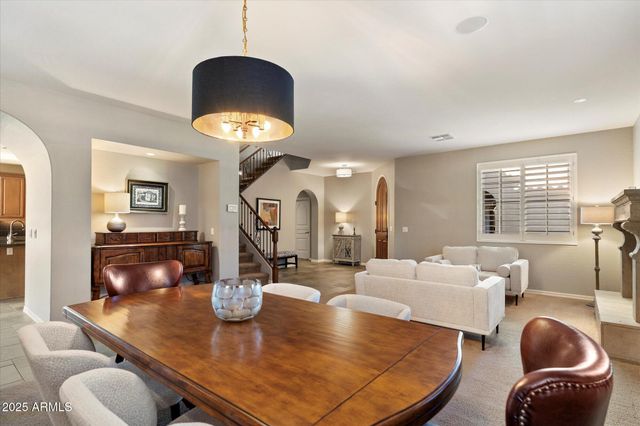 3973 E Hummingbird Lane, Phoenix, AZ 85050