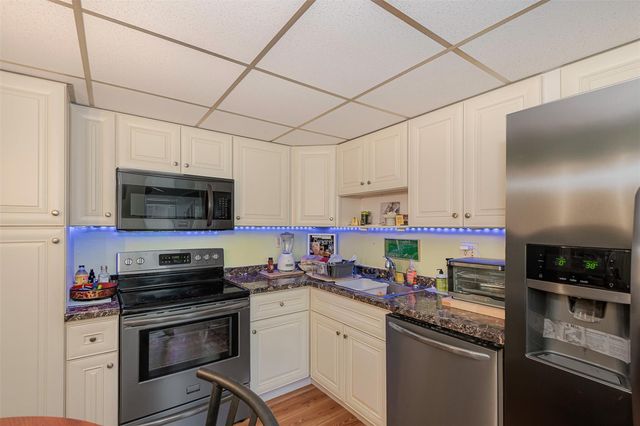 2751 Taft Street 305, Hollywood, FL 33020