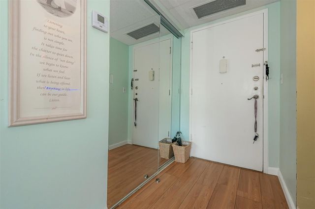 2751 Taft Street 305, Hollywood, FL 33020