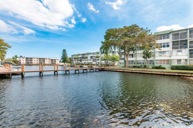 2751 Taft Street 305, Hollywood, FL 33020