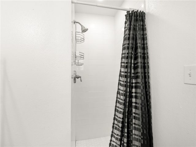 2984 E Norwich, Fresno, CA 93726