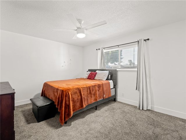 2984 E Norwich, Fresno, CA 93726