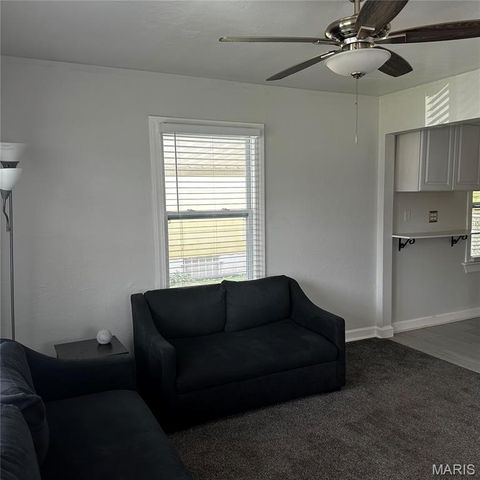 6227 Evergreen Boulevard, St Louis, MO 63134