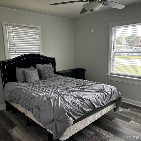 6227 Evergreen Boulevard, St Louis, MO 63134