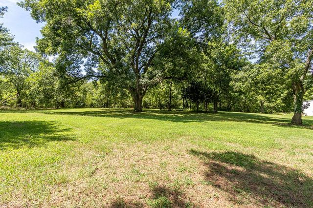 31169 Santa Fe Avenue, Norman, OK 73072