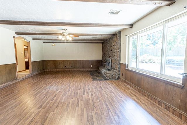 31169 Santa Fe Avenue, Norman, OK 73072