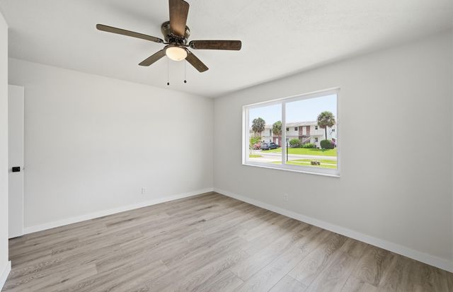 2631 W Golf Boulevard, Pompano Beach, FL 33064