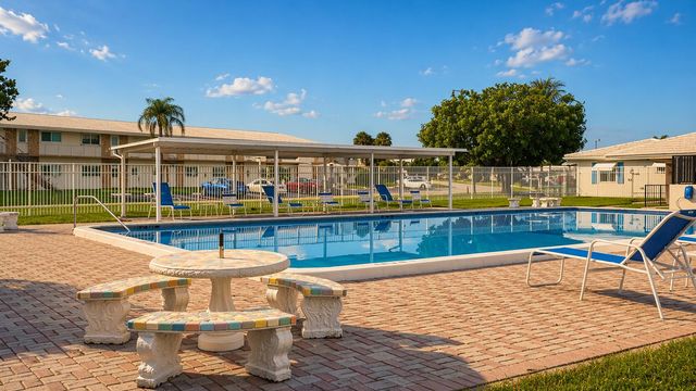 2631 W Golf Boulevard, Pompano Beach, FL 33064