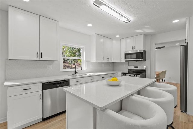 2219 Riverbrook Road, Decatur, GA 30035