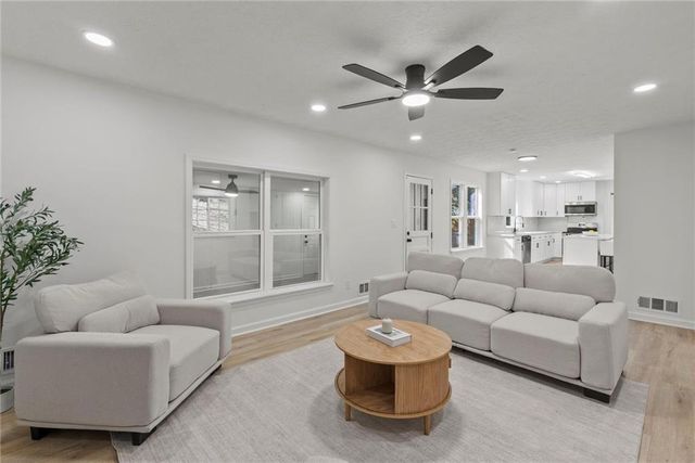 2219 Riverbrook Road, Decatur, GA 30035