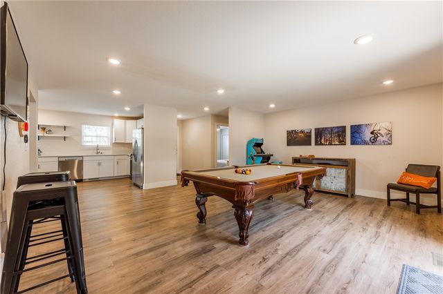 1102 NW 7th Street, Bentonville, AR 72712