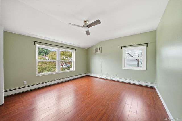 20 Needle Lane, Levittown, NY 11756