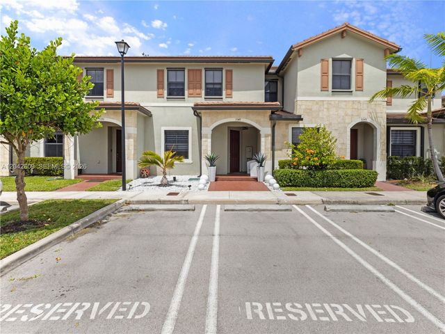 3347 W 106th Ter, Hialeah, FL 33018