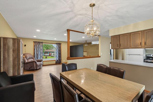 14200 Timothy Avenue NE, Prior Lake, MN 55372