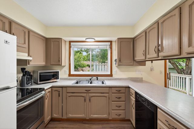 14200 Timothy Avenue NE, Prior Lake, MN 55372