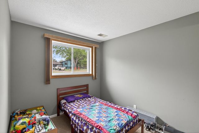 14200 Timothy Avenue NE, Prior Lake, MN 55372