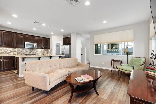 2472 Antlers Way, San Marcos, CA 92078