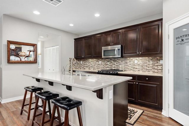 2472 Antlers Way, San Marcos, CA 92078