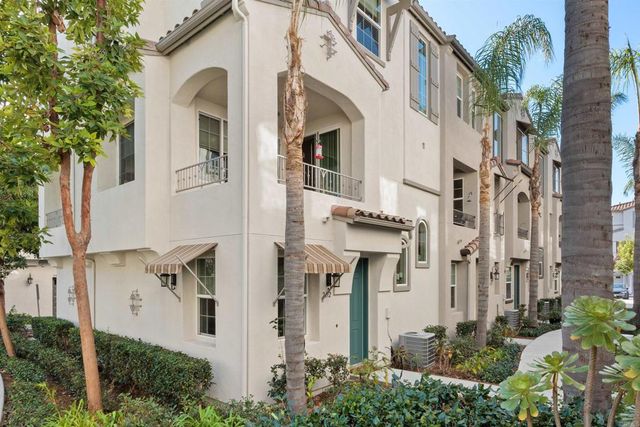 2472 Antlers Way, San Marcos, CA 92078