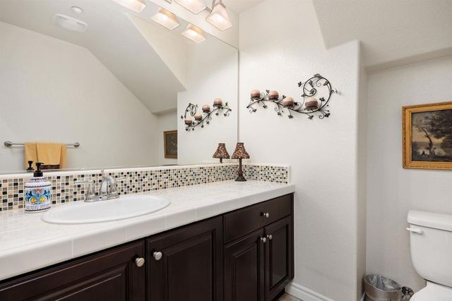 2472 Antlers Way, San Marcos, CA 92078