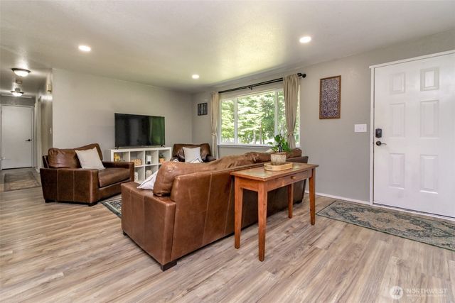 9518 134th Street Court NW, Gig Harbor, WA 98329