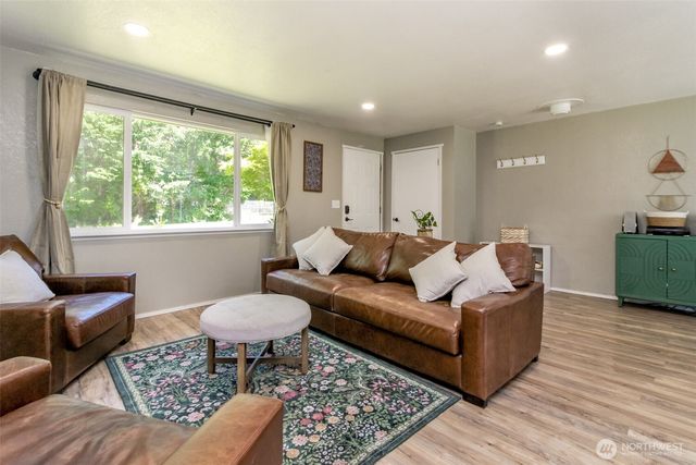 9518 134th Street Court NW, Gig Harbor, WA 98329