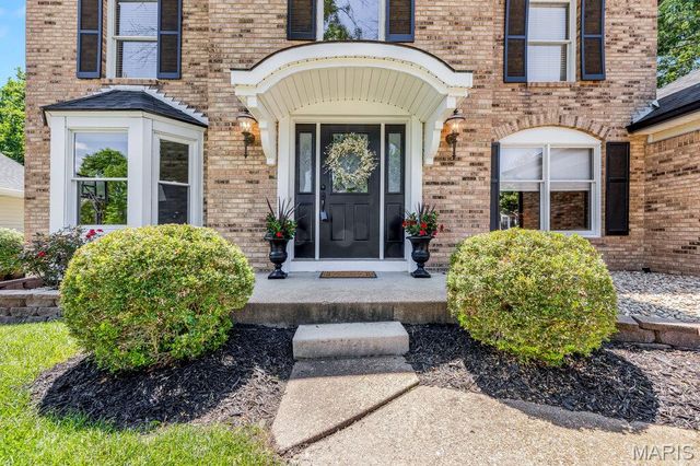 164 Crestmont Circle, Wildwood, MO 63040