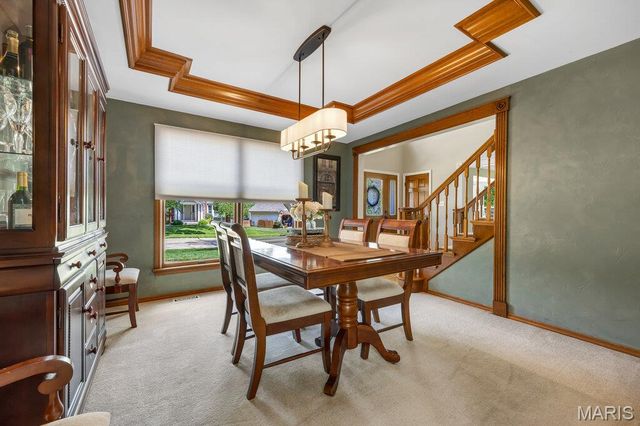 164 Crestmont Circle, Wildwood, MO 63040