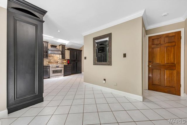 164 Crestmont Circle, Wildwood, MO 63040