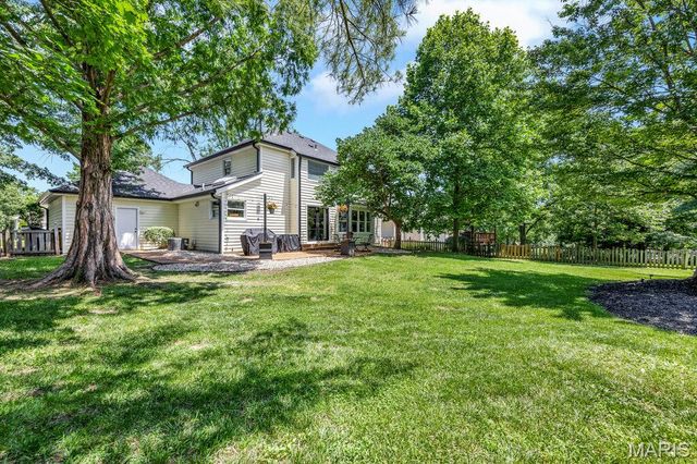 164 Crestmont Circle, Wildwood, MO 63040