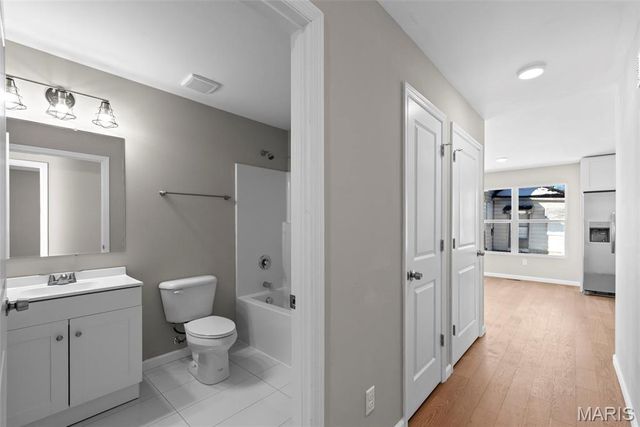 309 E Arlee Avenue, St Louis, MO 63125