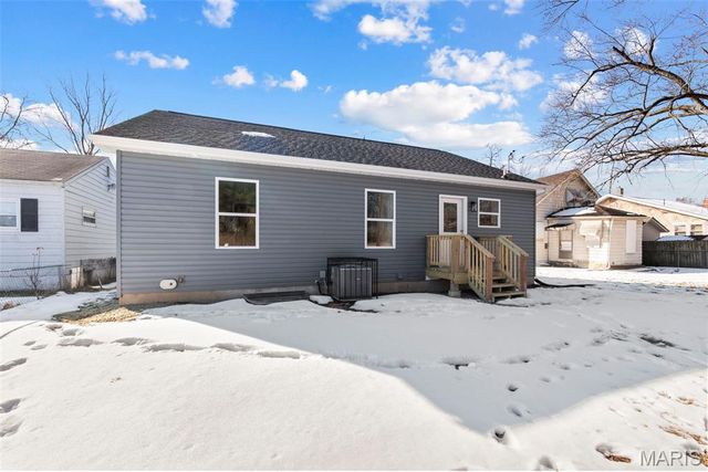 309 E Arlee Avenue, St Louis, MO 63125