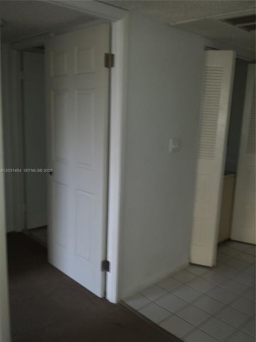 8160 Geneva Way 316, Miami, FL 33166