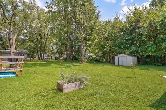 4030 W Collings Street, Springfield, MO 65803