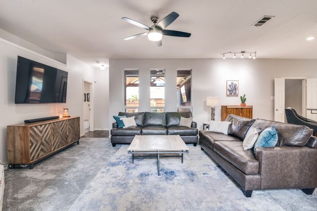 1221 E Oak Street, Wylie, TX 75098