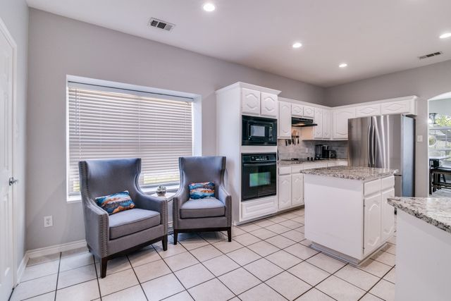 1221 E Oak Street, Wylie, TX 75098