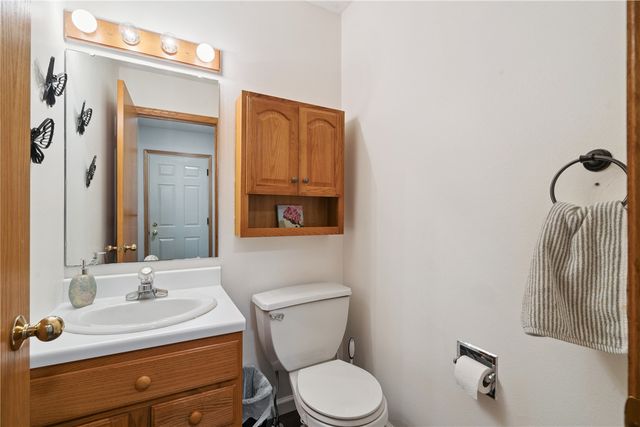 3000 Primrose St, Marion, IA 52302