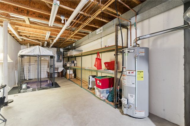 3000 Primrose St, Marion, IA 52302