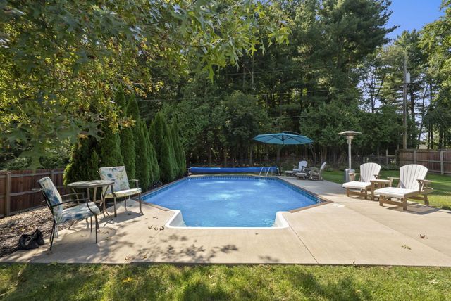 6081 Mayfair Drive, Galena, OH 43021