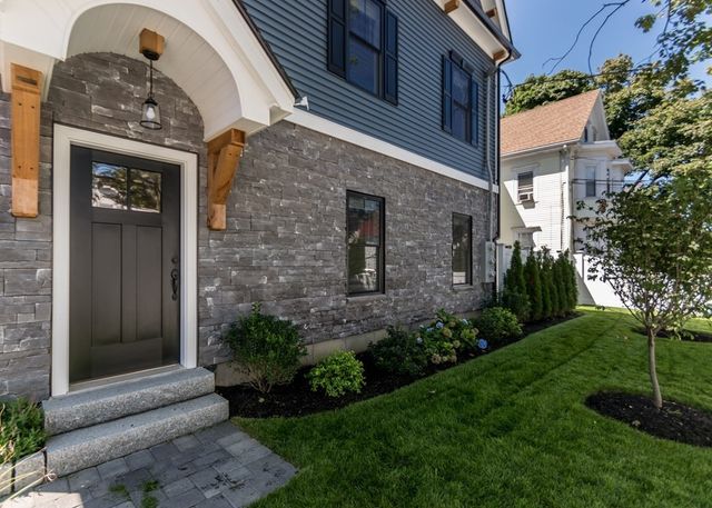 59 Cherry Street 1, Waltham, MA 02543