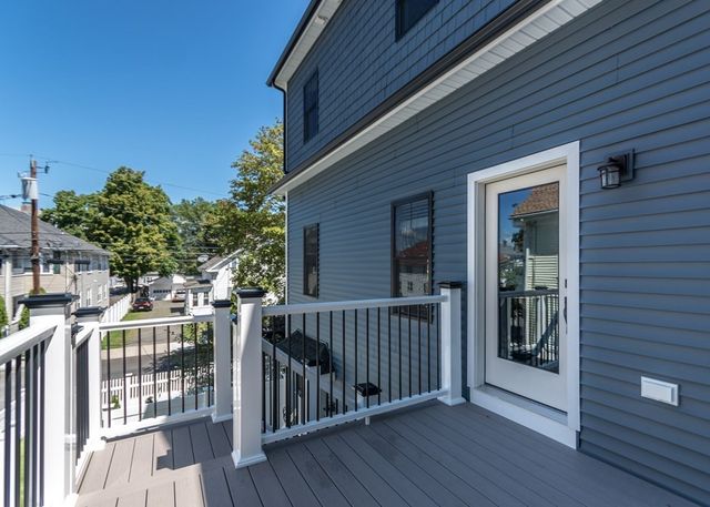 59 Cherry Street 1, Waltham, MA 02543