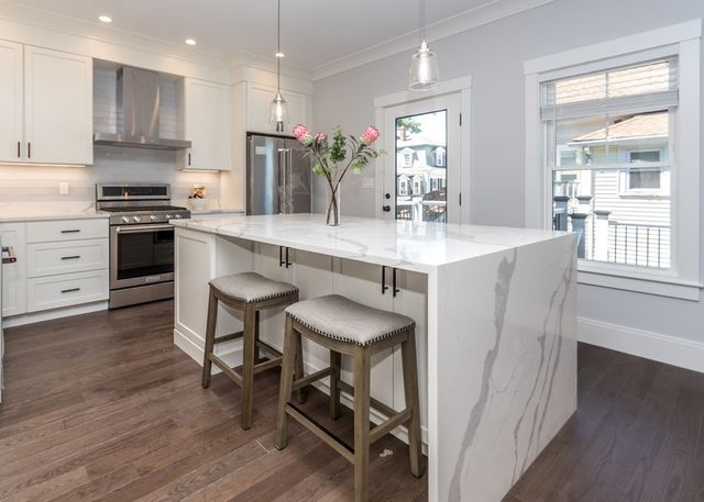 59 Cherry Street 1, Waltham, MA 02543