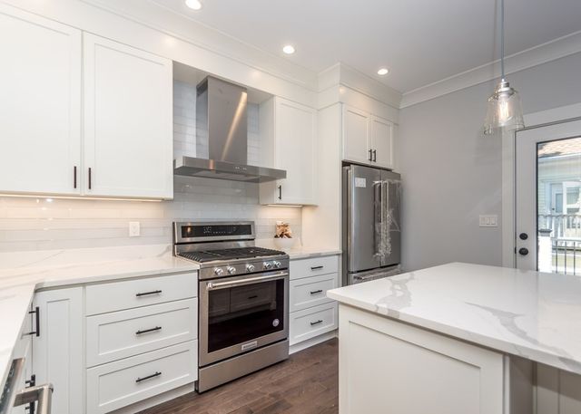 59 Cherry Street 1, Waltham, MA 02543