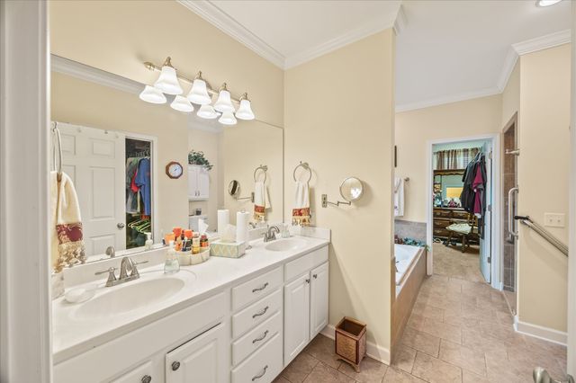 1323 Buckingham Pl, Cookeville, TN 38501