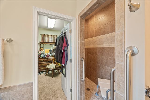 1323 Buckingham Pl, Cookeville, TN 38501