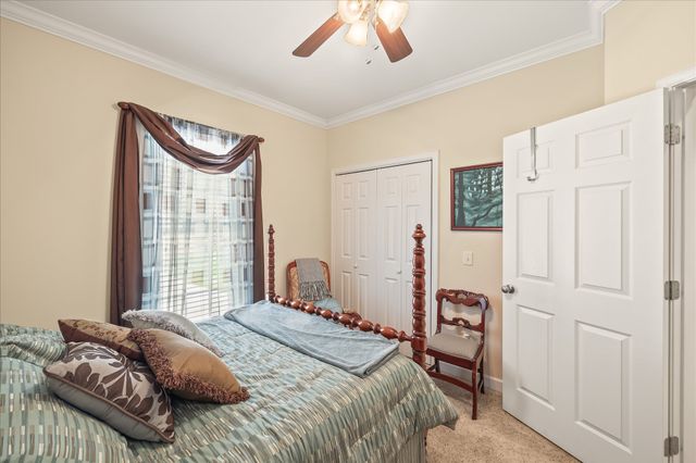 1323 Buckingham Pl, Cookeville, TN 38501